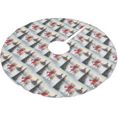 Labrador Hund im Schnee Weihnachten Polyester Weihnachtsbaumdecke (Schrägansicht)