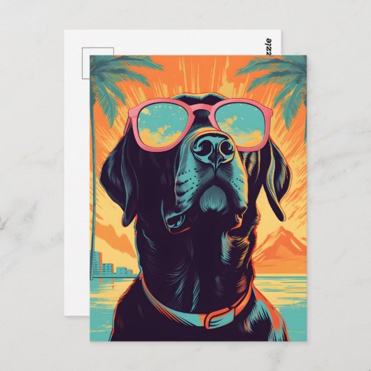 Labrador mit Sonnenbrille am Strand Postkarte (Vorne/Hinten)
