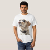 Labrador mit Sonnenbrille T-Shirt (Vorne ganz)