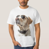 Labrador mit Sonnenbrille T-Shirt (Vorderseite)