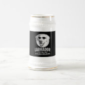 Labrador Offizieller Hund der Coolsten Menschen Bierglas (Mittel)