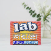 LABRADOR PATHOLOGIST LOGO POSTKARTE (Stehend Vorderseite)