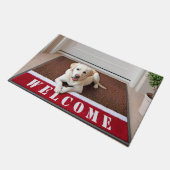 Labrador Retriever auf Welcome Mat Fußmatte (Schrägansicht)