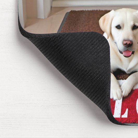 Labrador Retriever auf Welcome Mat Mousepad (Ecke)