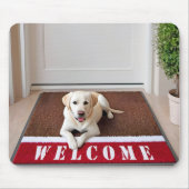 Labrador Retriever auf Welcome Mat Mousepad (Vorne)