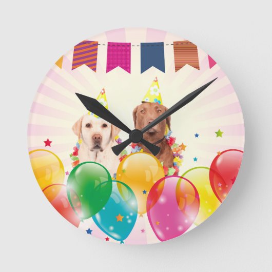 Labrador Retriever Dog Balloons Geburtstag Runde Wanduhr (Vorderseite)