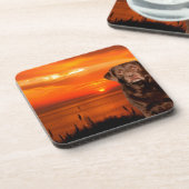 Labrador Retriever Hund sitzend neben Sonnenunterg Untersetzer (Linke Seite)