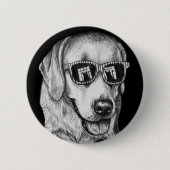 Labrador retriever in den Schatten mit Button (Vorderseite)