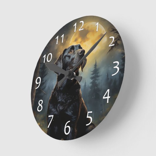 Labrador Retriever in mondbeleuchteter Nacht Runde Wanduhr (Winkel)