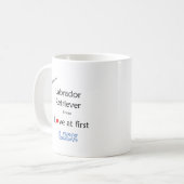 Labrador Retriever Liebe in First Lick Kaffeetasse (Vorderseite Links)