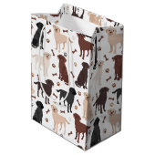 Labrador Retriever Paws and Bones Mittlere Geschenktüte (Rückseite Schrägansicht)
