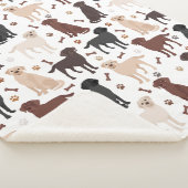 Labrador Retriever Paws and Bones Sherpa Blanket Sherpadecke (3/4)