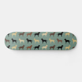Labrador Retriever Silhouette Muster Labrador Skateboard (Horizontal)