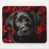 Labrador Retriever Welpe mit Rose Mousepad (Vorne)