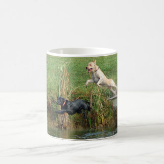 Labrador-Springen Kaffeetasse
