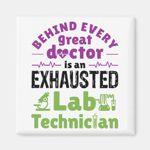 Labrador Technician Medical Technologist erschöpft Magnet