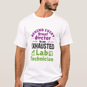 Labrador Technischer Facharzt für Medizintechnik a T-Shirt