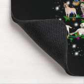 Labrador Weihnachtsbaum bedeckt durch Blitzlicht Mousepad (Ecke)