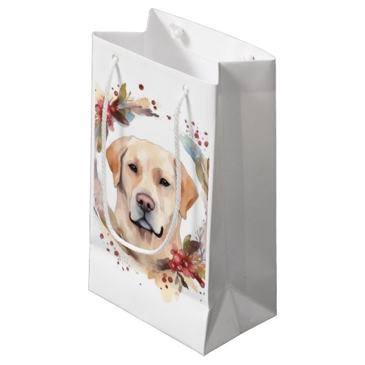 Labrador Weihnachtsmann Kleine Geschenktüte (Vorderseite Schrägansicht)