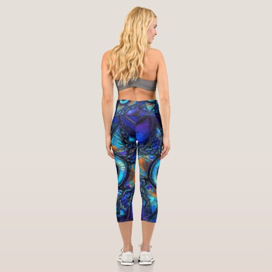 Labradoritblüte2 Capri Leggings (Rückseite)