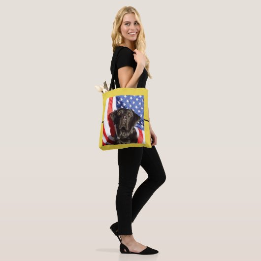 Labrador's sind bezaubernde Tasche (Am Model)
