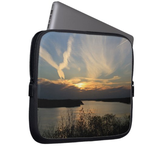 LABTOP SLEEVE SEE DER OZARKS (Vorne Rechts)