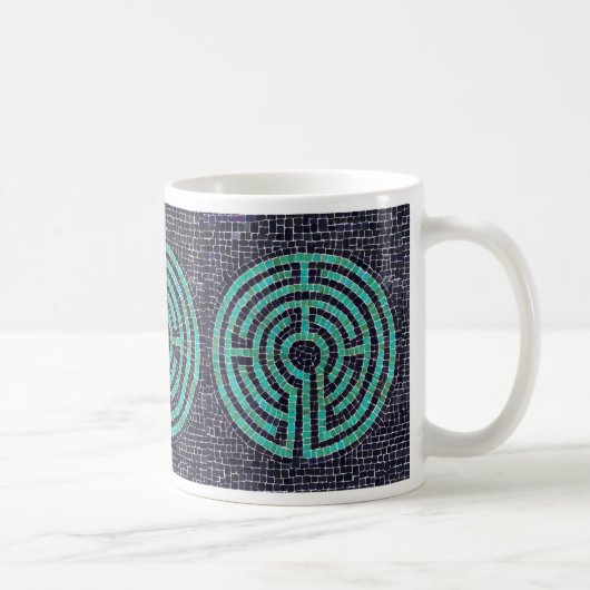 LABYRINTH III Weiße Tasse (Rechts)