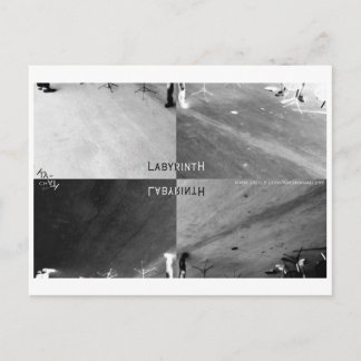 LABYRINTH POSTKARTE
