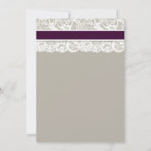 Lace Ribbon Grey and Plum Wedding Einladung (Rückseite)