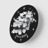 Lacecap Hydrangea Flower Personalized   Runde Wanduhr (Winkel)