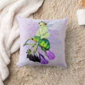 Lächeln Baby Pixie Reiten eines Käfers Kissen (Decke)