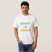 Lächeln behalten T-Shirt (Vorne ganz)