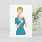 Lächeln der Krankenschwester mit Spritze Einladung (Stehend Vorderseite)