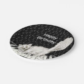 Lächeln der weißen Katze auf Piano-Musiknoten Pappteller (Schrägansicht)