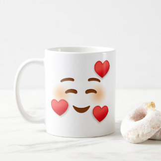 Lächeln Emoji mit Herz Kaffeetasse