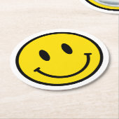 Lächeln glücklich Gesicht Emoji Yellow Schwarz-wei Runder Pappuntersetzer (Angewinkelt)