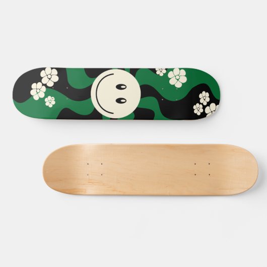 Lächeln - Grün, Creme und Schwarz Skateboard (Horizontal)
