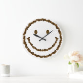 Lächeln mit Kaffeebohnen Große Wanduhr (Zuhause)