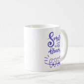 Lächeln mit lächelnden den Zähnen der Klammer-| Kaffeetasse (VorderseiteRechts)