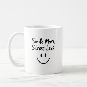 Lächeln Sie noch mehr, drücken Sie weniger Doodle- Kaffeetasse