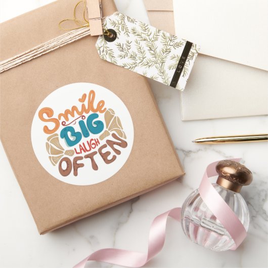 Lächeln Sie oft Big Lächeln: Freude Runder Aufkleber (Schenken)