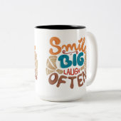 Lächeln Sie oft Big Laugh Zweifarbige Tasse (VorderseiteRechts)