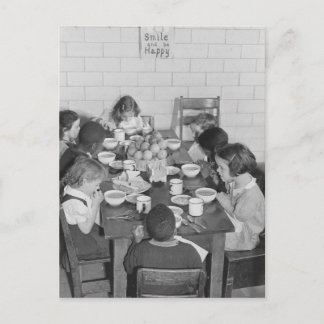 Lächeln und glücklich sein - Vintag Postkarte