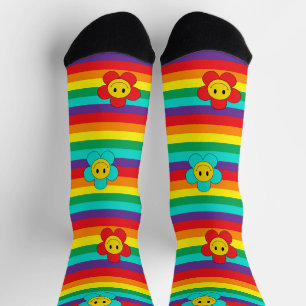 Lächeln von Emoji Daisies auf Regenbogenstreifen Socken