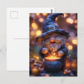 Lächelnd Gnome Stirring Magic Pot Postkarte (Vorne/Hinten)