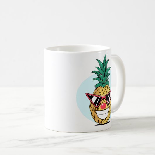 Lächelnde Ananas mit Sonnenbrille und Clown-Nase Kaffeetasse (VorderseiteRechts)