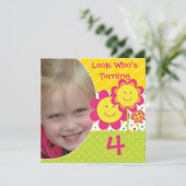 Lächelnde Blume Einladung nach eigenem Foto (Stehend Vorderseite)