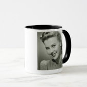 Lächelnde Frau 2 Tasse (VorderseiteRechts)