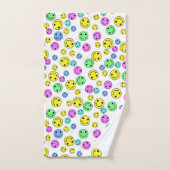 Lächelnde Gesichter B Badhandtuch Set (Handtuch)