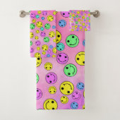 Lächelnde Gesichter Chem 5 Badhandtuch Set (Insitu)